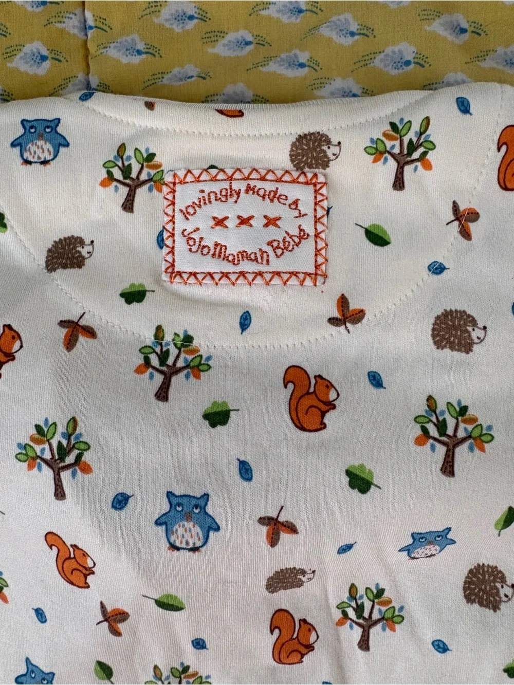 Jojo mamma Bébé NWOT baby onesie 6-9months
